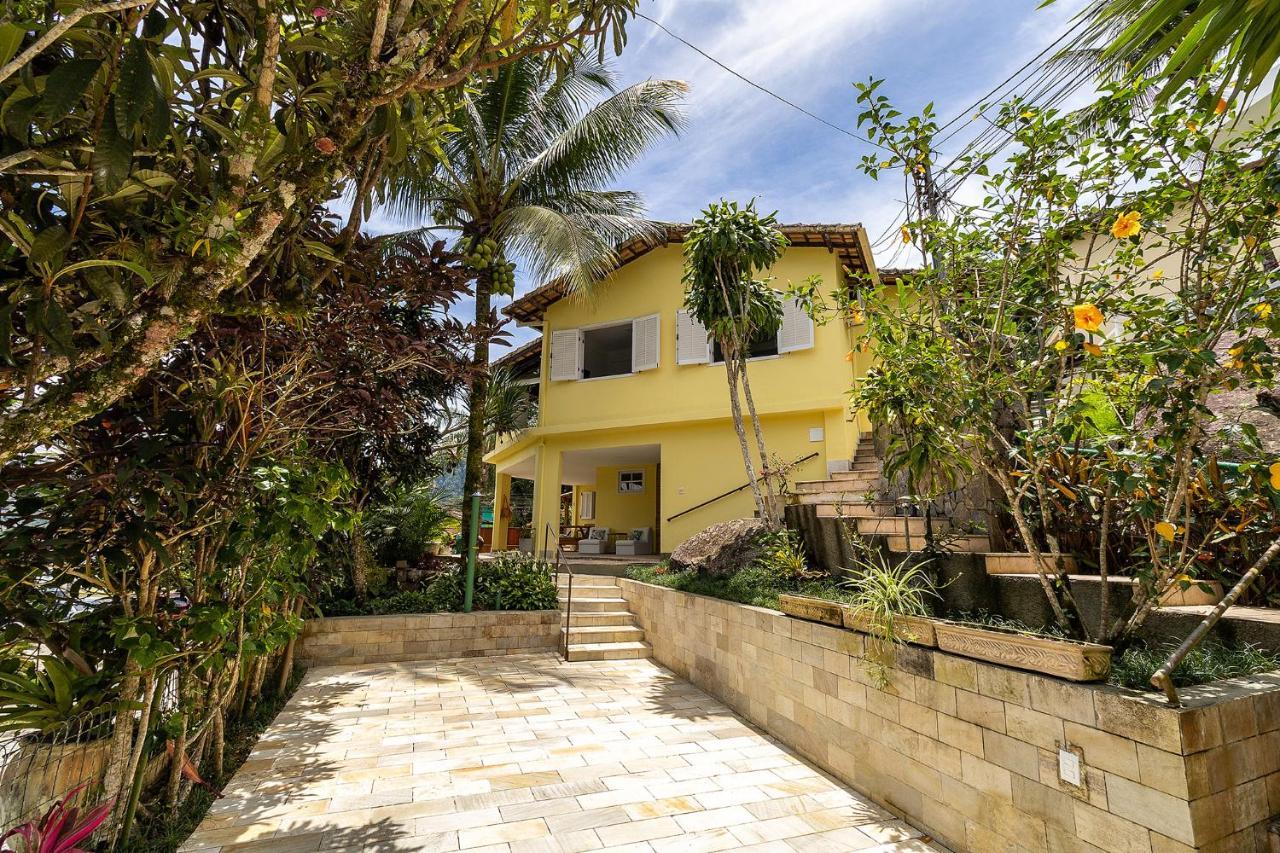 Casa Amarela Bed & Breakfast อังกราโดสเฮย์ส ภายนอก รูปภาพ