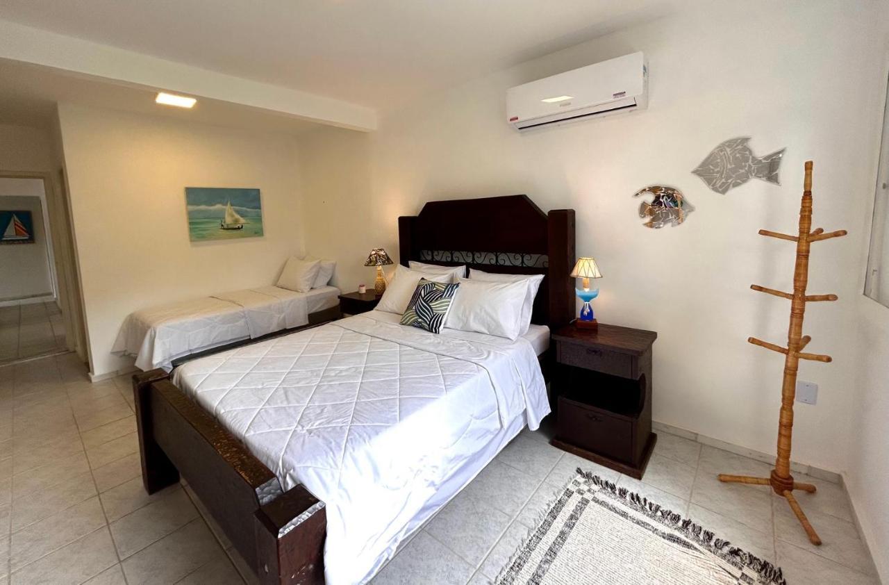 Casa Amarela Bed & Breakfast อังกราโดสเฮย์ส ภายนอก รูปภาพ