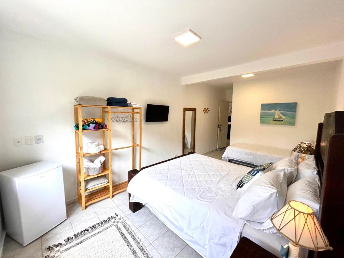 Casa Amarela Bed & Breakfast อังกราโดสเฮย์ส ภายนอก รูปภาพ