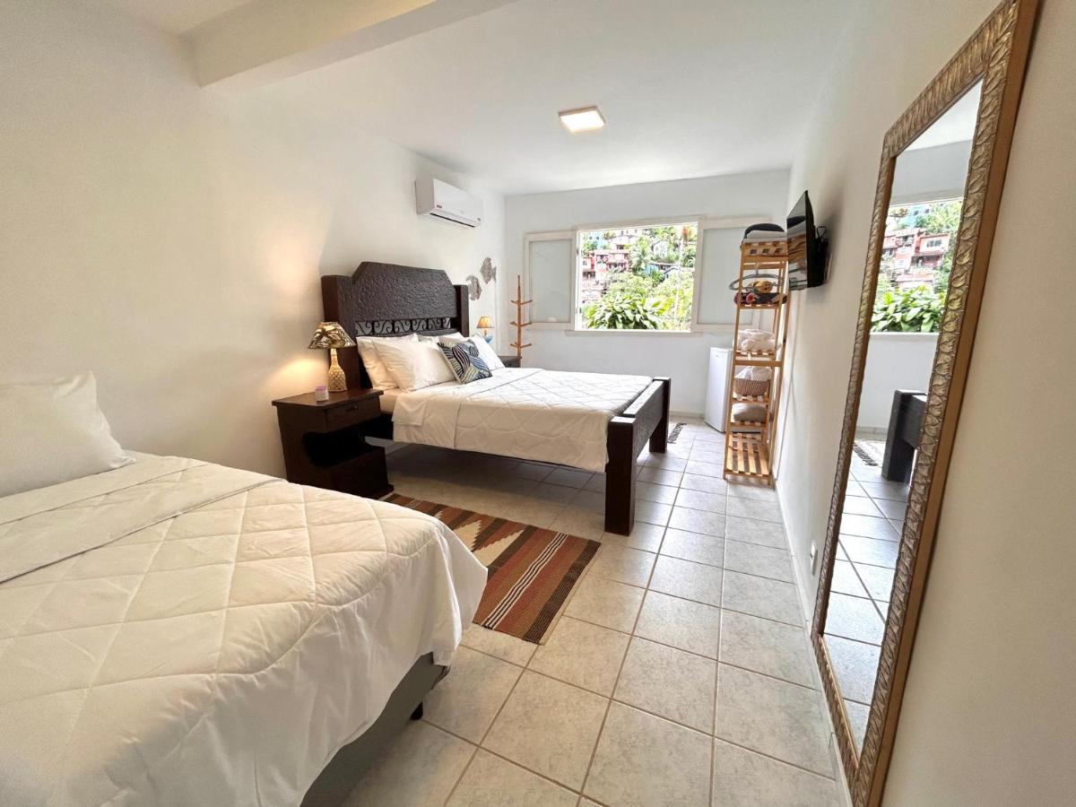 Casa Amarela Bed & Breakfast อังกราโดสเฮย์ส ภายนอก รูปภาพ