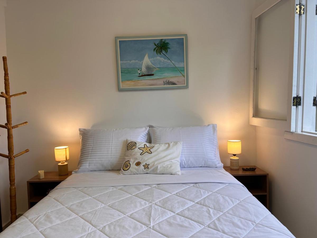 Casa Amarela Bed & Breakfast อังกราโดสเฮย์ส ภายนอก รูปภาพ
