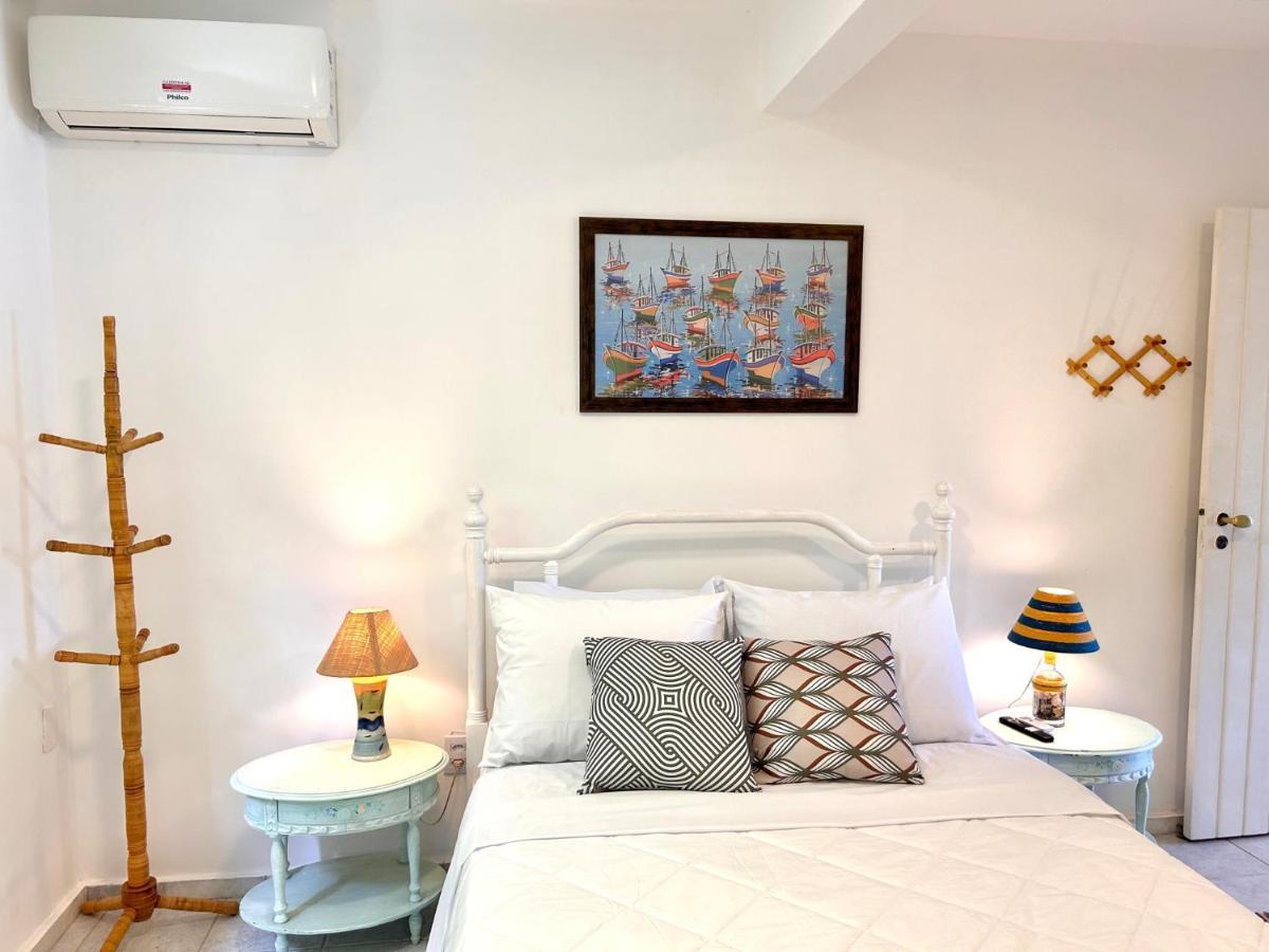 Casa Amarela Bed & Breakfast อังกราโดสเฮย์ส ภายนอก รูปภาพ