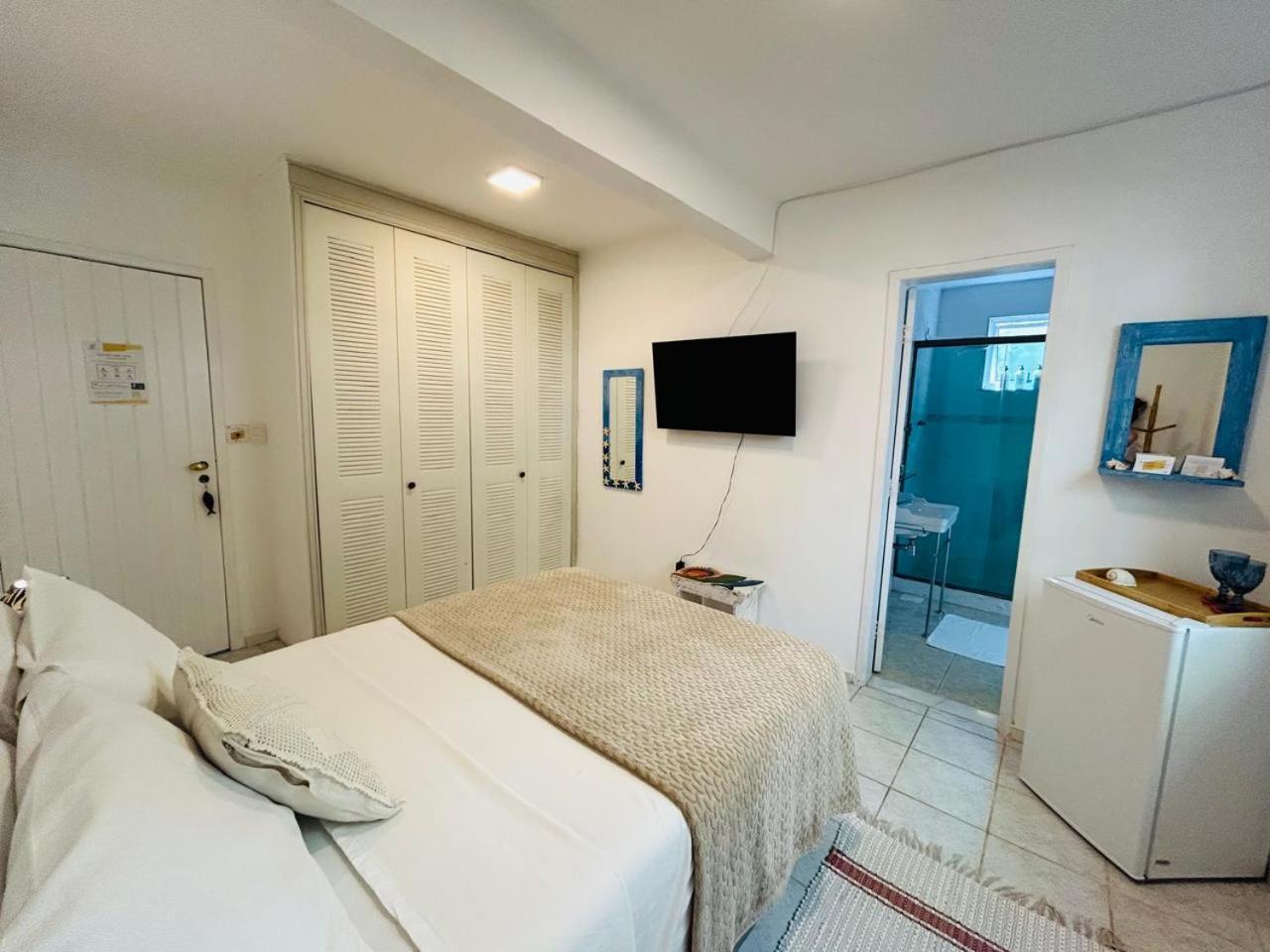 Casa Amarela Bed & Breakfast อังกราโดสเฮย์ส ภายนอก รูปภาพ
